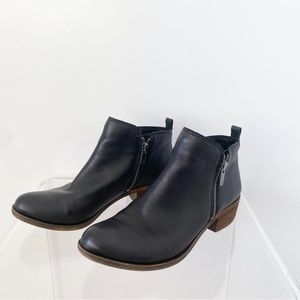 Lucky Brand Leather Booties in Black 7.5 Good Condition